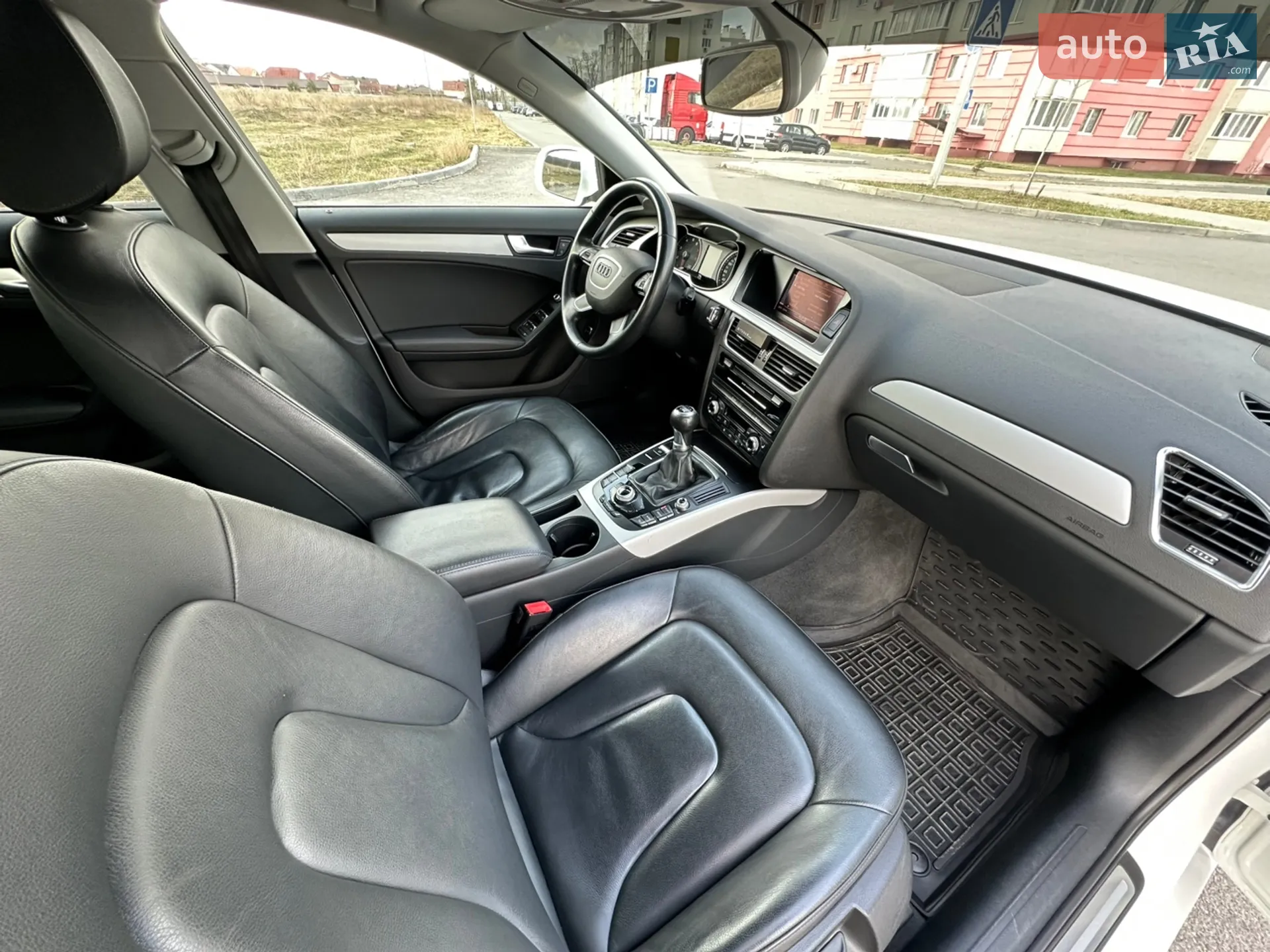 2015 Audi A4 - мініатюра 27