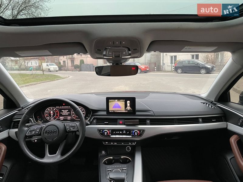 Седан Audi A4 2018 в Львові