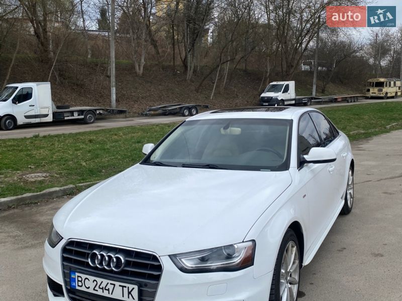Седан Audi A4 2014 в Львове