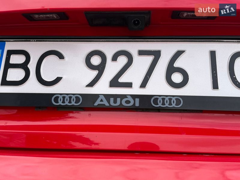 Седан Audi A4 2015 в Радехове