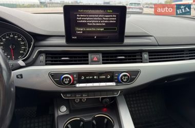 Седан Audi A4 2017 в Львове