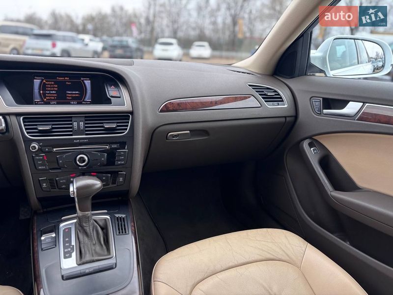 Седан Audi A4 2014 в Коломые