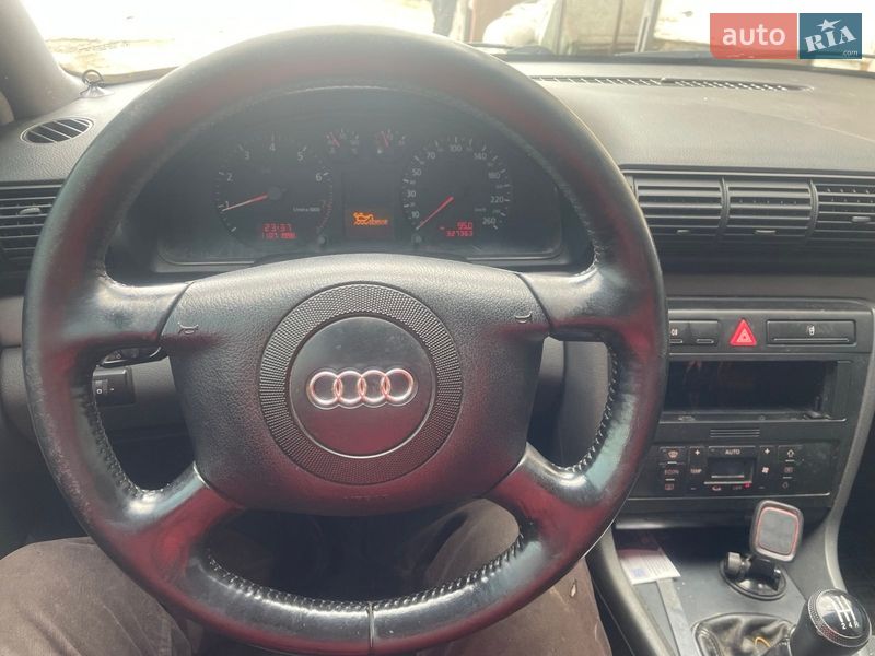 Audi A4 2000