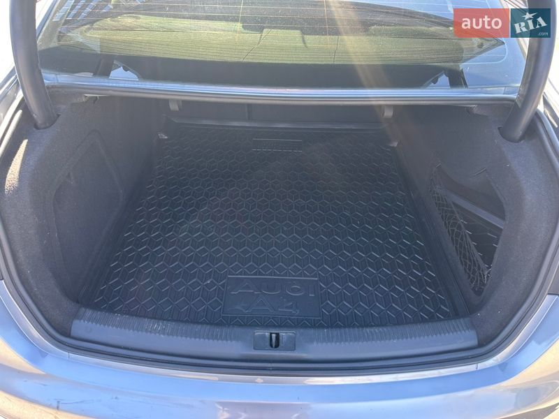 Седан Audi A4 2015 в Харькове фото 8 Седан Audi A4 2015 в Харькове