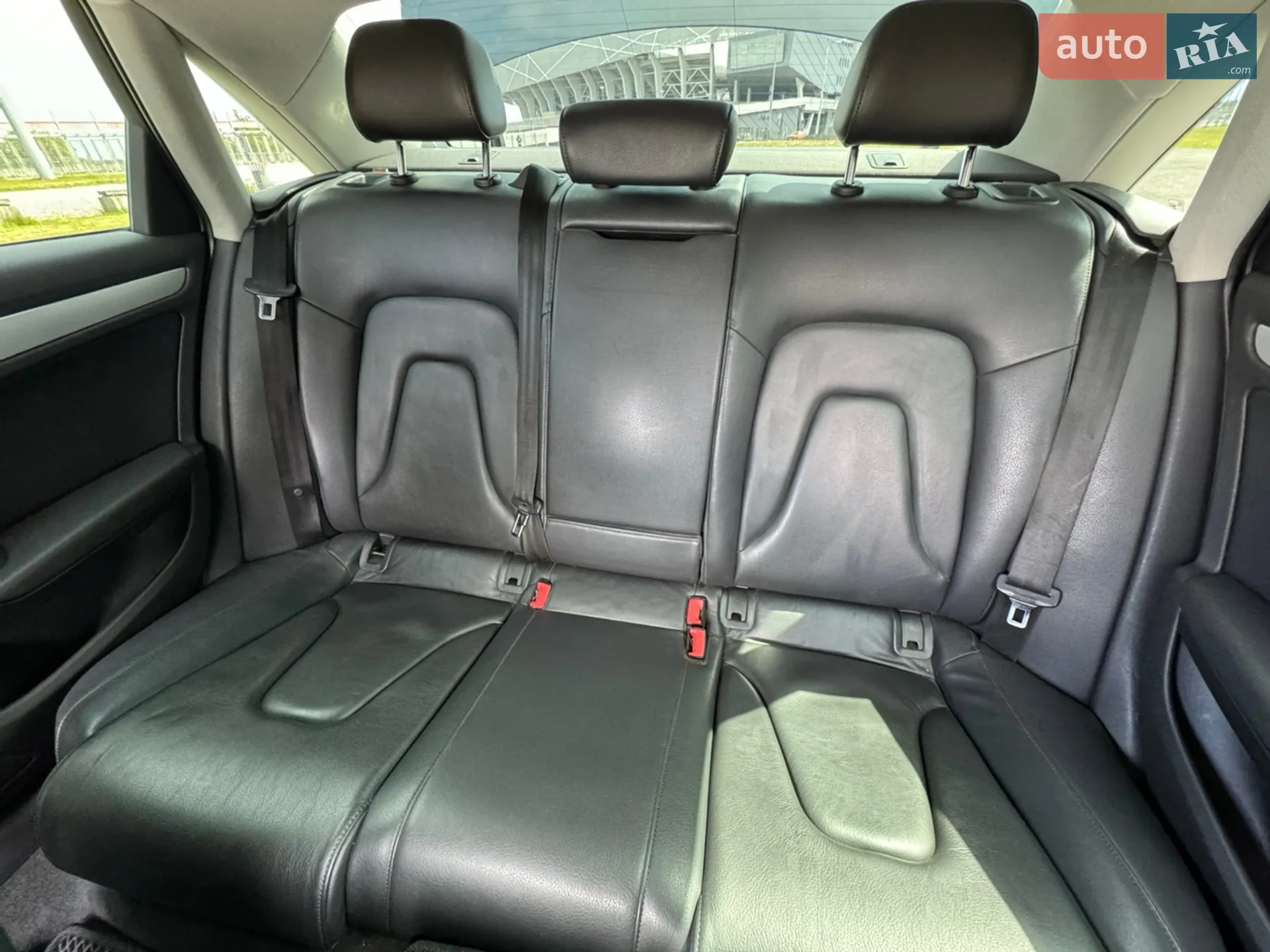 2012 Audi A4 - мініатюра 9