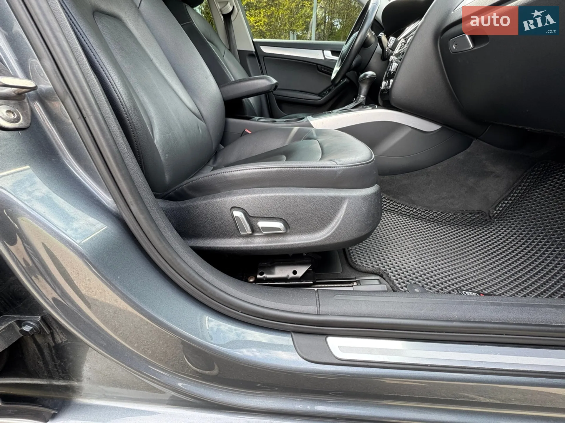 2012 Audi A4 - мініатюра 14
