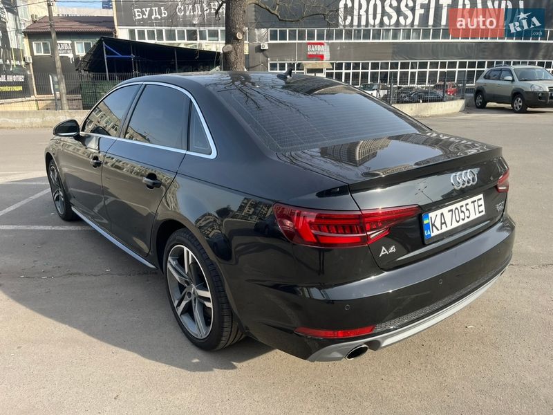 Седан Audi A4 2018 в Киеве
