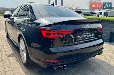 Седан Audi A4 2016 в Києві