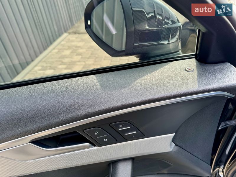 Седан Audi A4 2016 в Києві