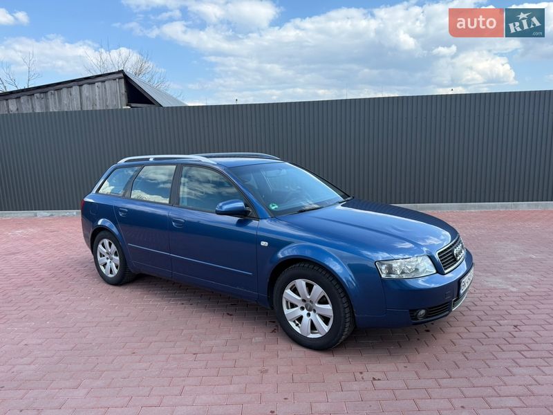Универсал Audi A4 2004 в Сарнах