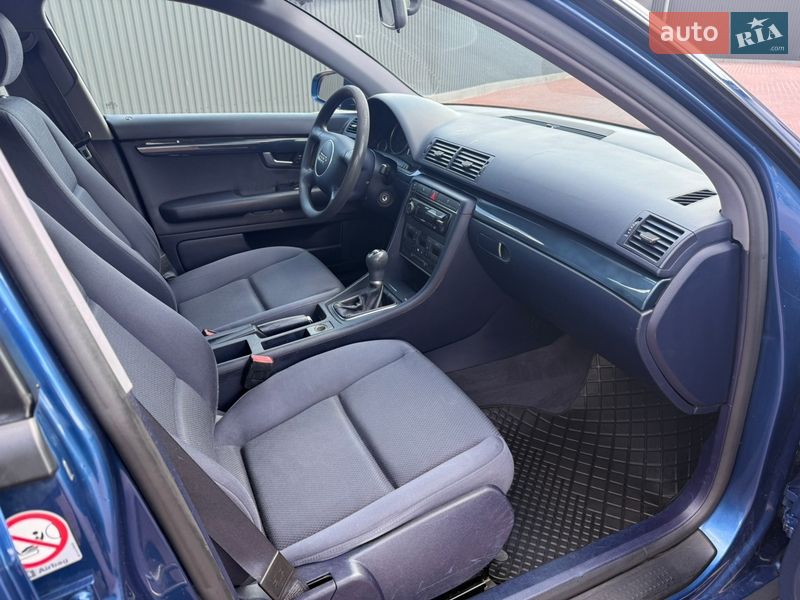 Универсал Audi A4 2004 в Сарнах