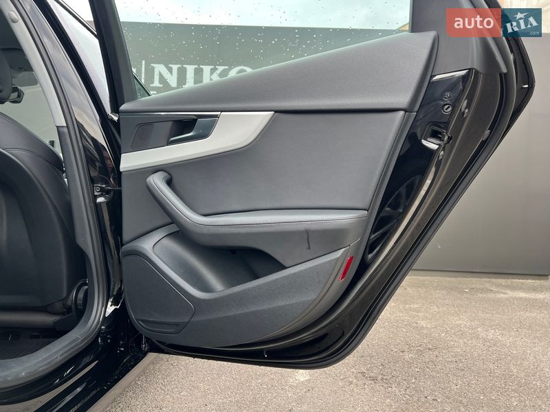 Седан Audi A4 2020 в Львове
