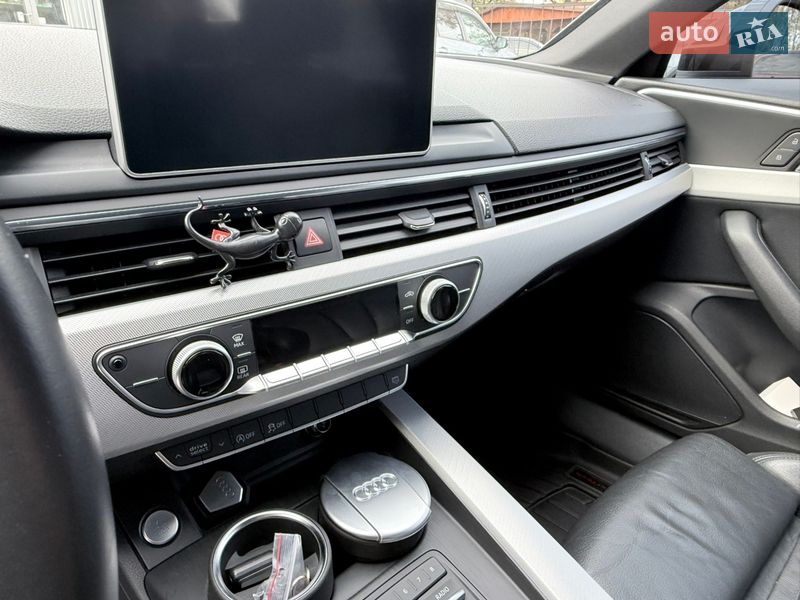 Седан Audi A4 2016 в Киеве фото 23 Седан Audi A4 2016 в Киеве