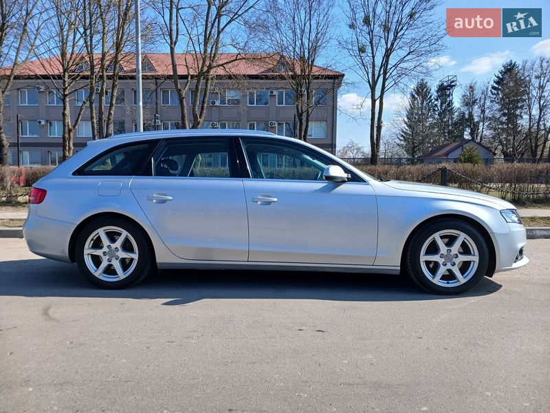 Универсал Audi A4 2009 в Луцке