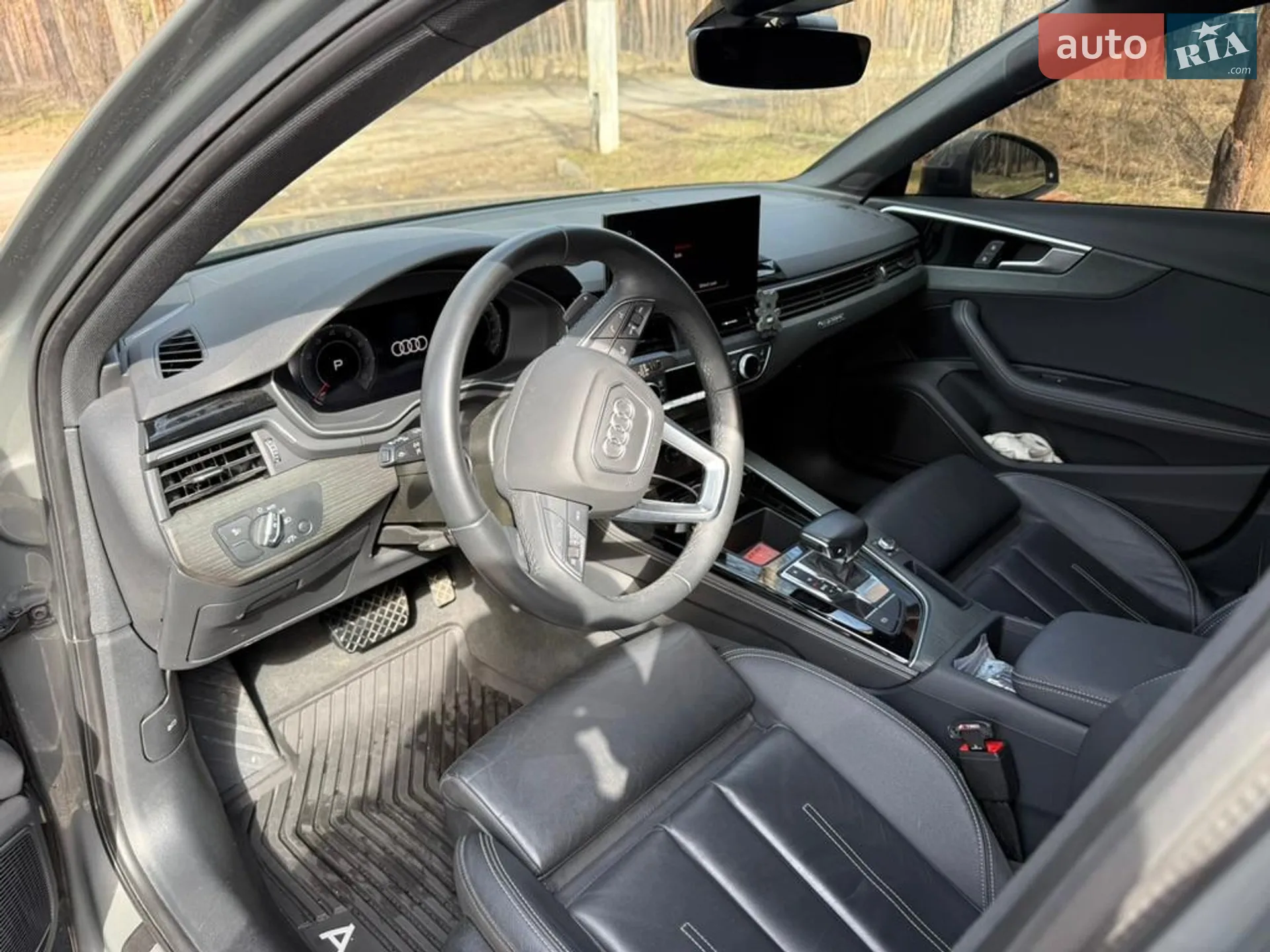Audi A4 2023 VIN WAUEAAF47RN006071 фото оголошення 9 з 15