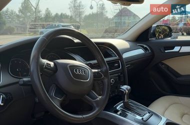 Седан Audi A4 2012 в Львове