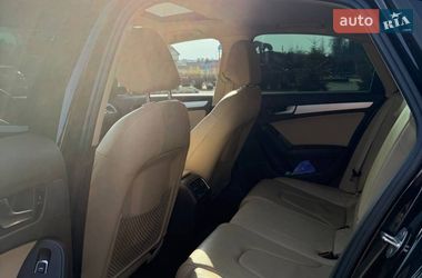 Седан Audi A4 2012 в Львове