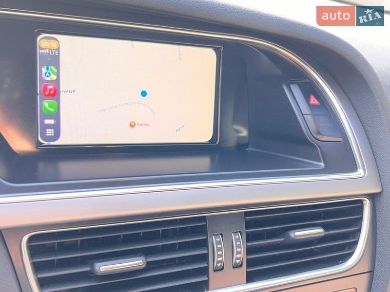 Седан Audi A4 2014 в Ирпене