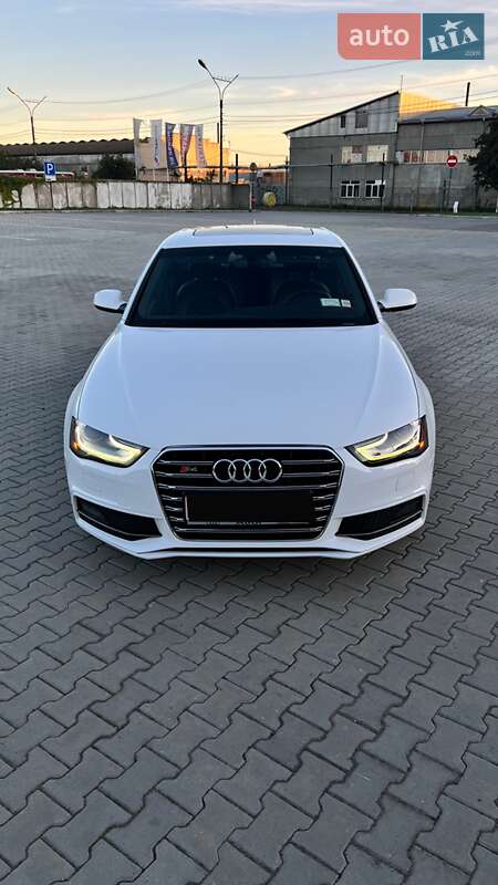 Audi A4 2013