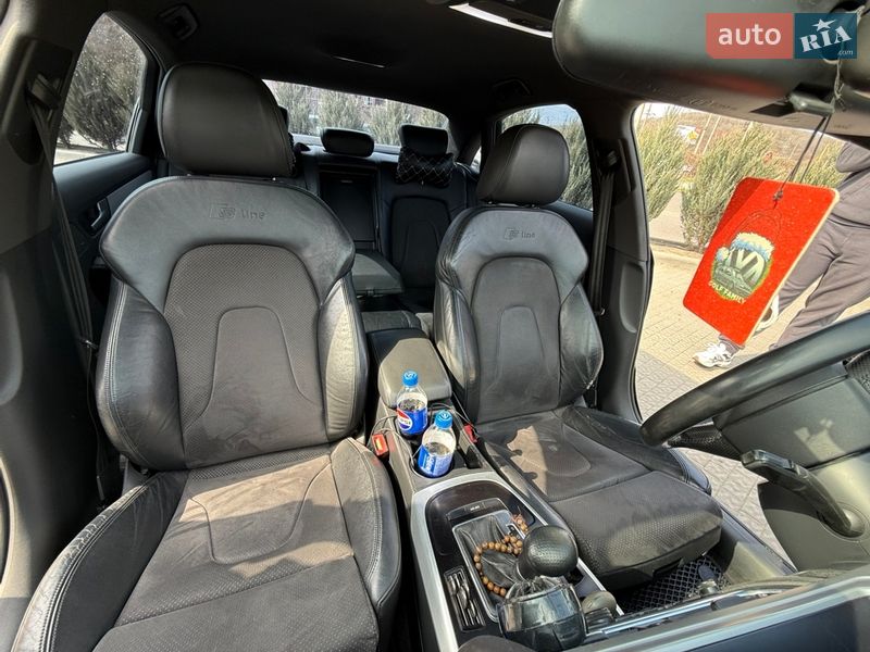 Седан Audi A4 2010 в Полтаві