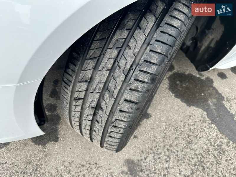 Універсал Audi A4 2019 в Києві фото 7 Універсал Audi A4 2019 в Києві