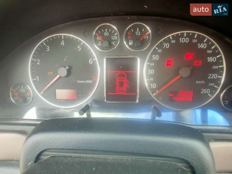 Седан Audi A4 2000 в Харькове