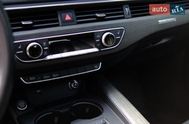 Седан Audi A4 2019 в Києві