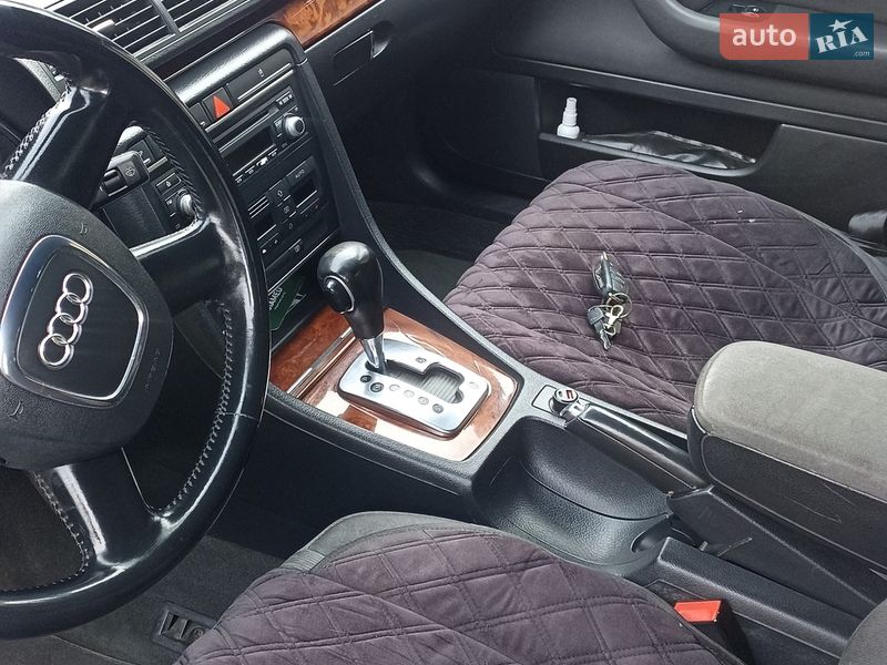 Седан Audi A4 2007 в Ужгороде