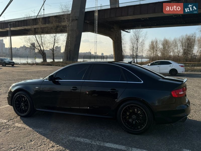 Седан Audi A4 2013 в Києві