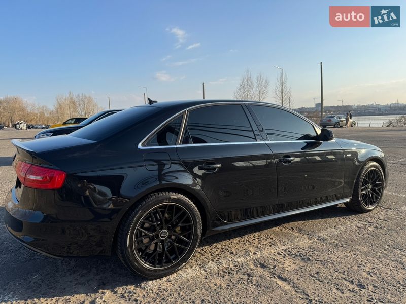 Седан Audi A4 2013 в Києві