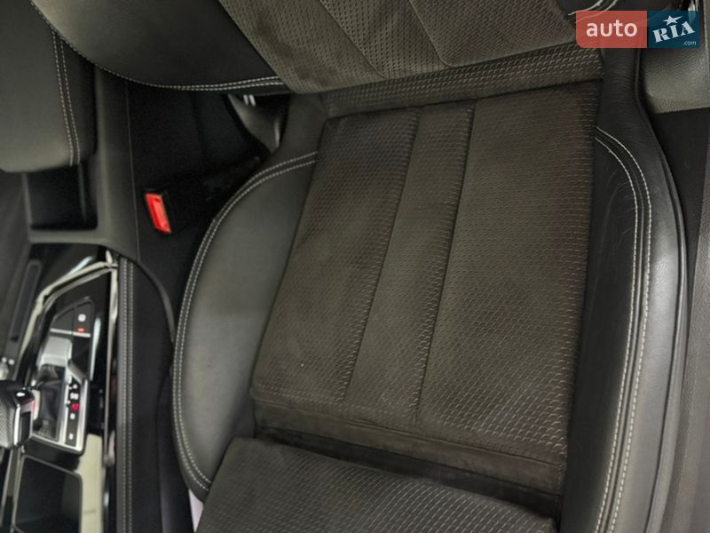 Седан Audi A4 2020 в Василькове