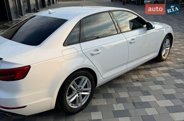 Седан Audi A4 2017 в Полтаве