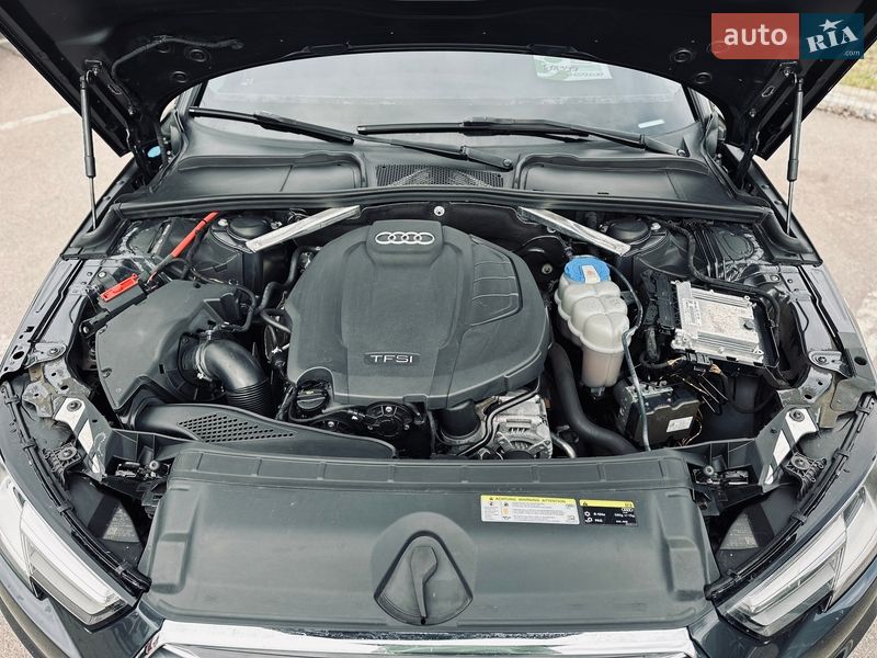 Седан Audi A4 2016 в Кременчуге