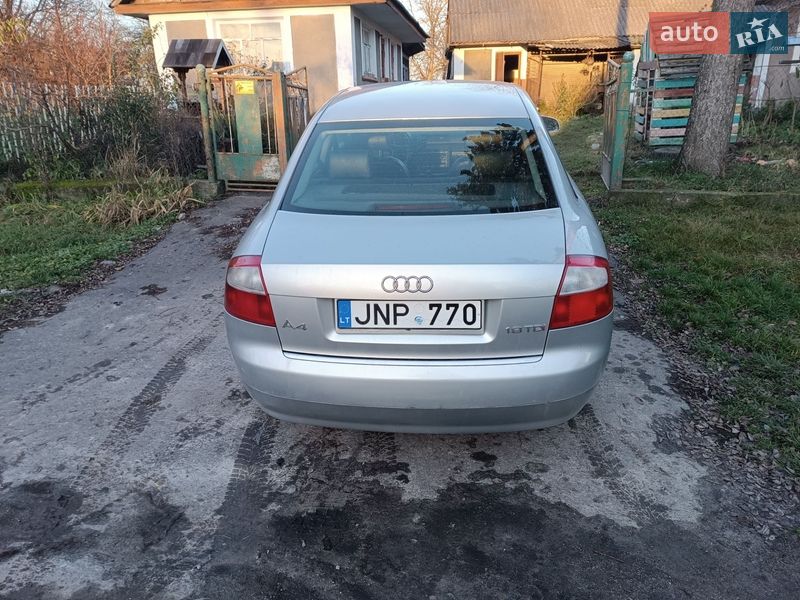Седан Audi A4 2001 в Дунаевцах