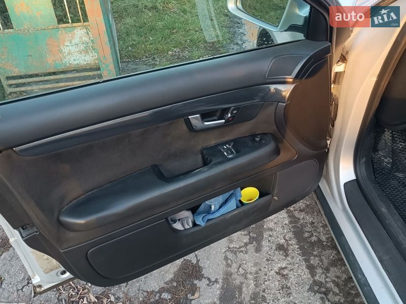 Седан Audi A4 2001 в Дунаевцах
