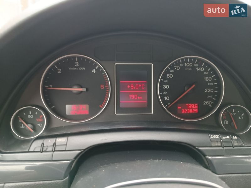 Седан Audi A4 2001 в Дунаевцах