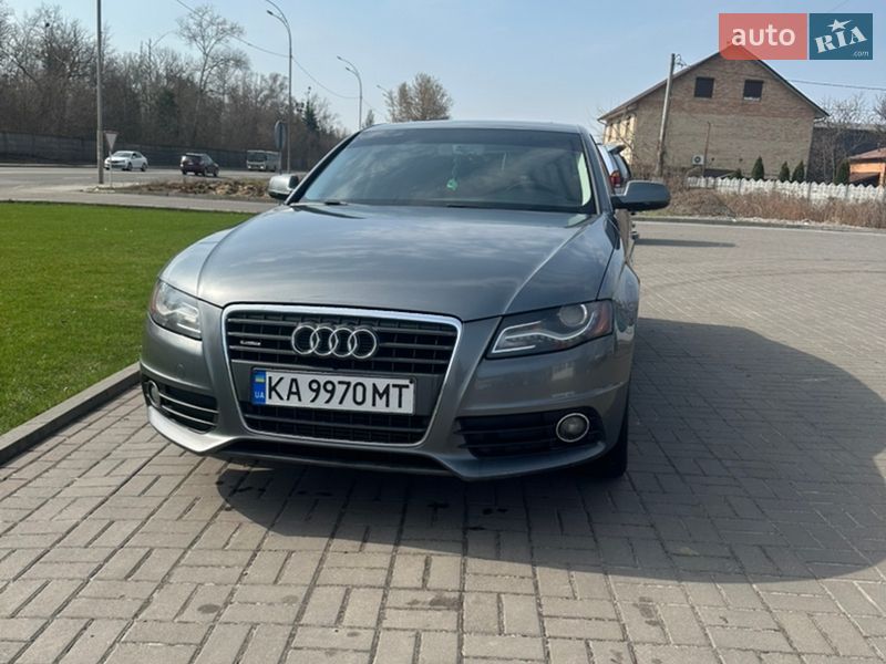 Audi A4 2011