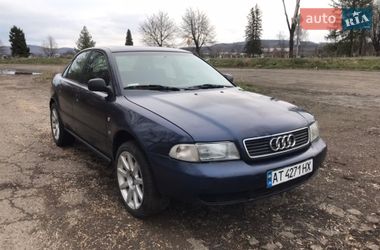 Седан Audi A4 1995 в Черновцах