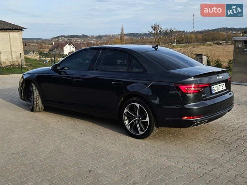 Седан Audi A4 2019 в Тернополе