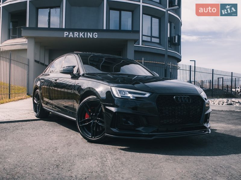 Седан Audi A4 2015 в Черкассах