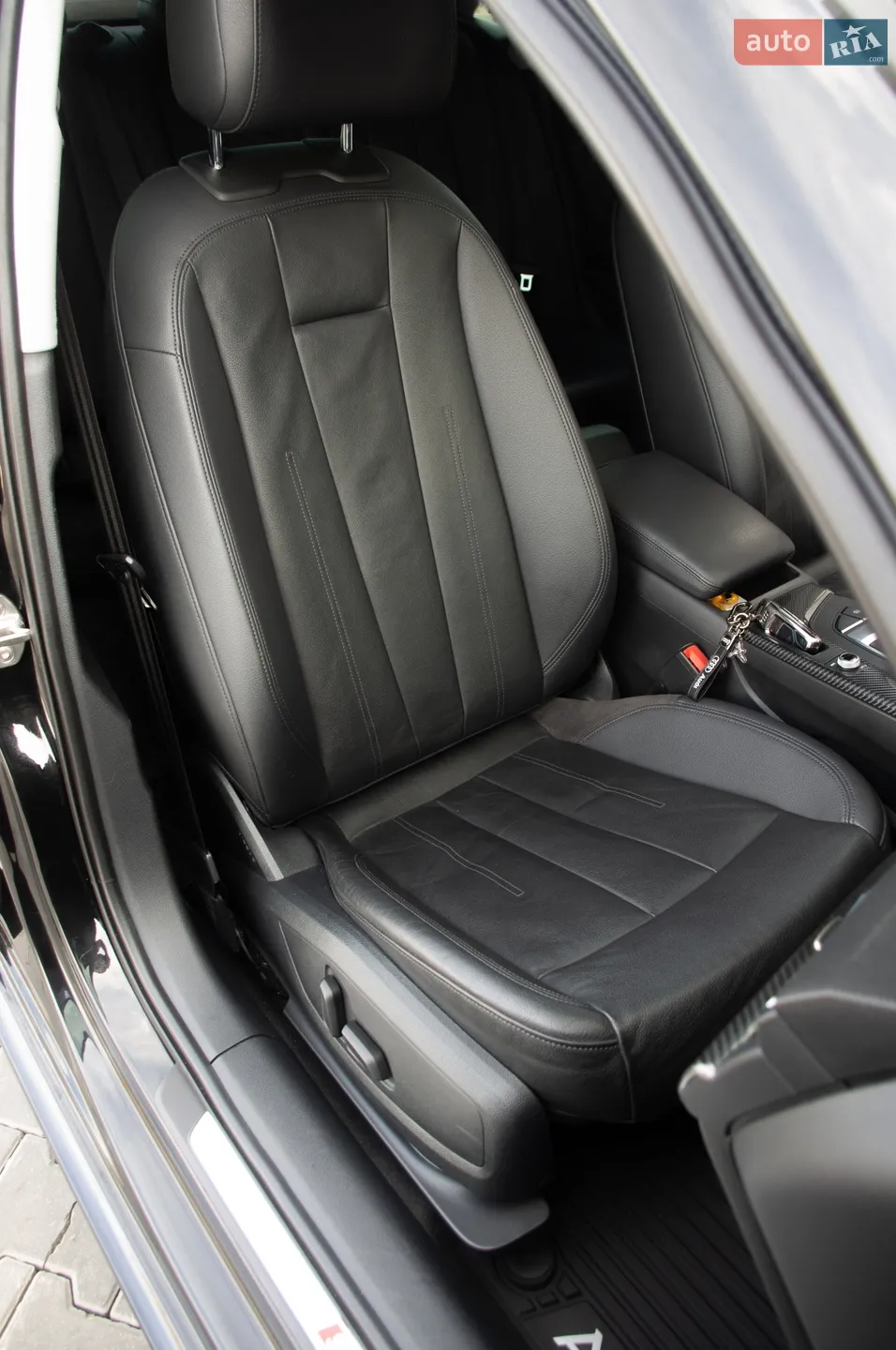 2015 Audi A4 - мініатюра 28