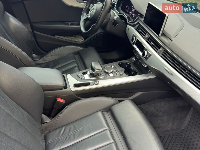 Седан Audi A4 2017 в Києві