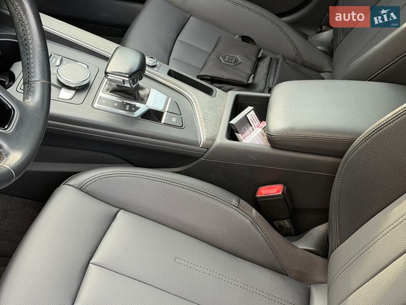 Седан Audi A4 2018 в Пирятине