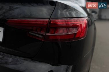 Седан Audi A4 2016 в Киеве