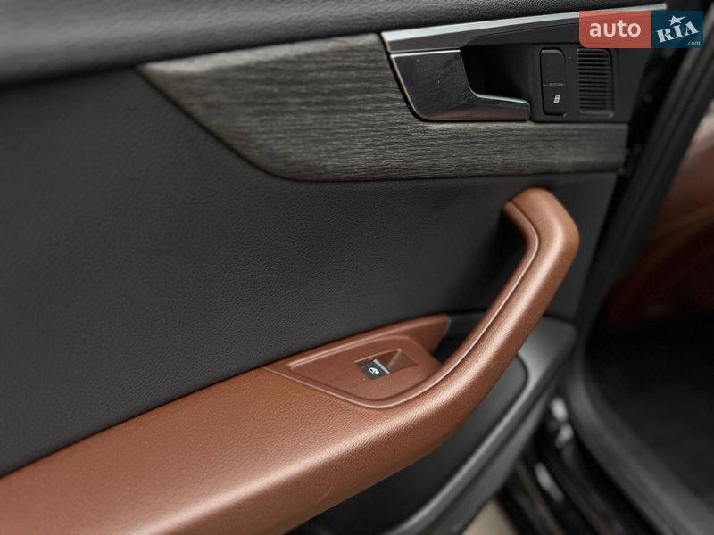 Седан Audi A4 2016 в Киеве