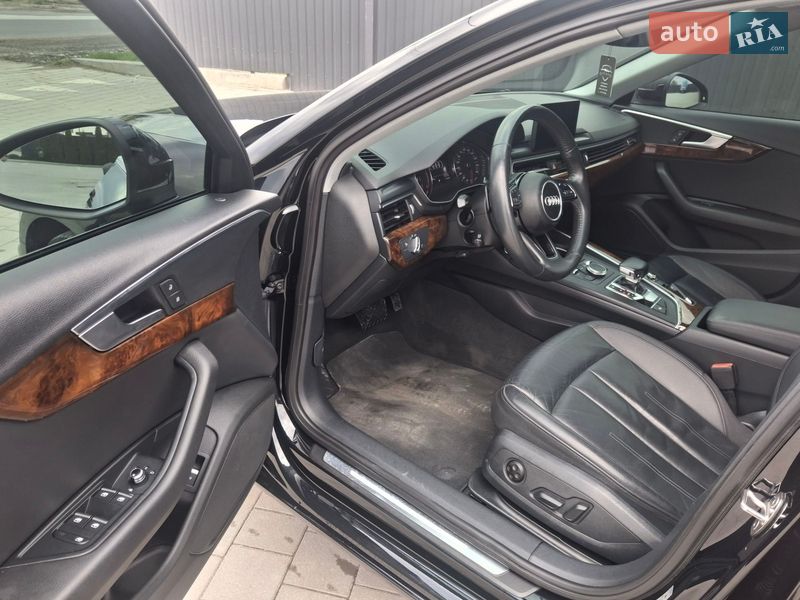 Седан Audi A4 2018 в Каменец-Подольском