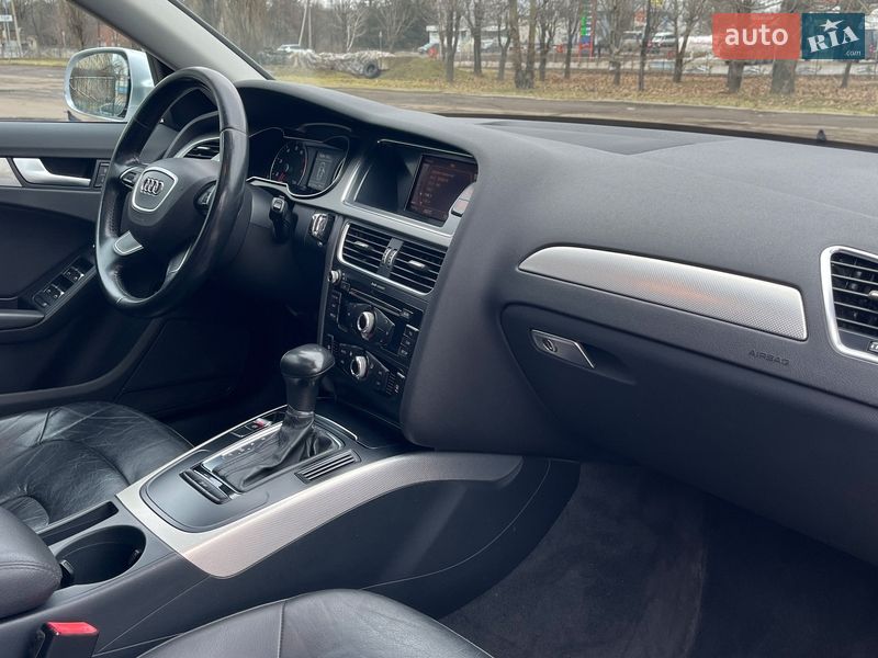 Седан Audi A4 2014 в Миколаєві