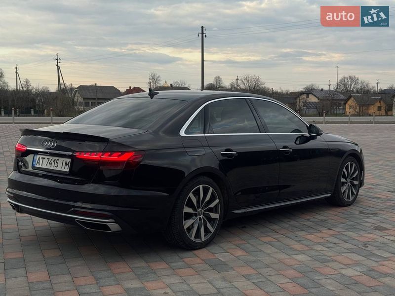 Седан Audi A4 2020 в Болехові