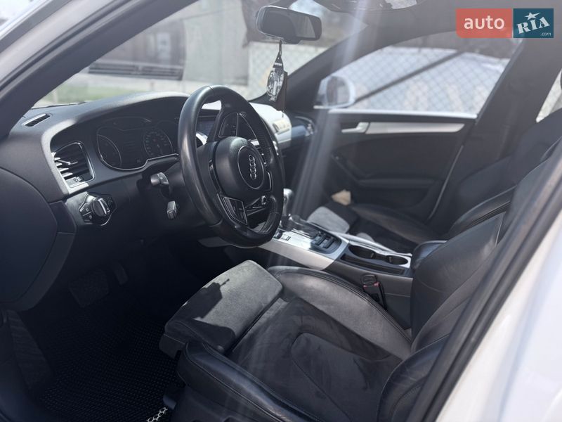 Универсал Audi A4 2012 в Ивано-Франковске