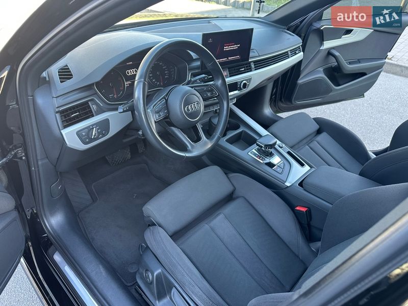 Універсал Audi A4 2020 в Києві